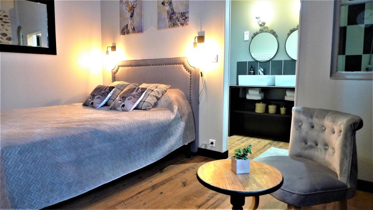 Les Terres D'Aramis: Maison D'Hotes A Aramits Luaran gambar