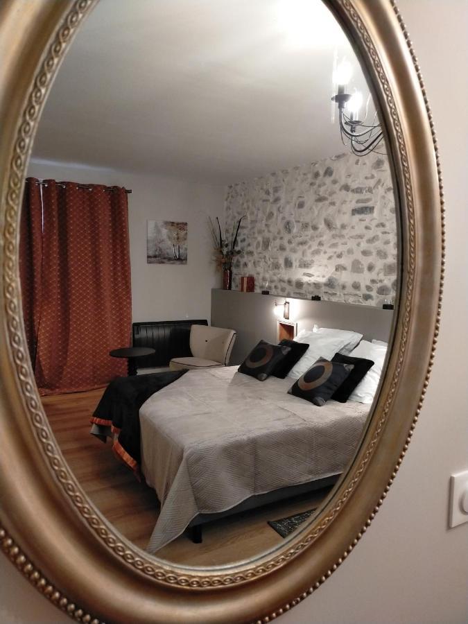 Les Terres D'Aramis: Maison D'Hotes A Aramits Luaran gambar