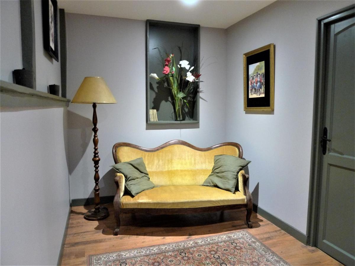 Les Terres D'Aramis: Maison D'Hotes A Aramits Luaran gambar