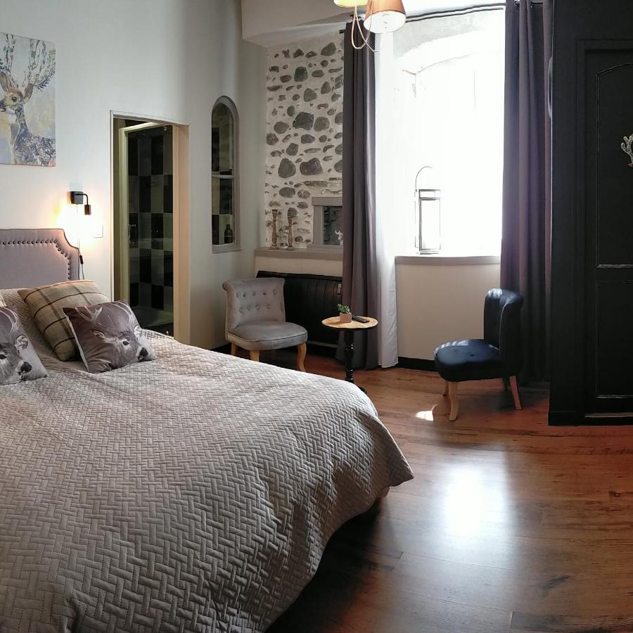 Les Terres D'Aramis: Maison D'Hotes A Aramits Luaran gambar