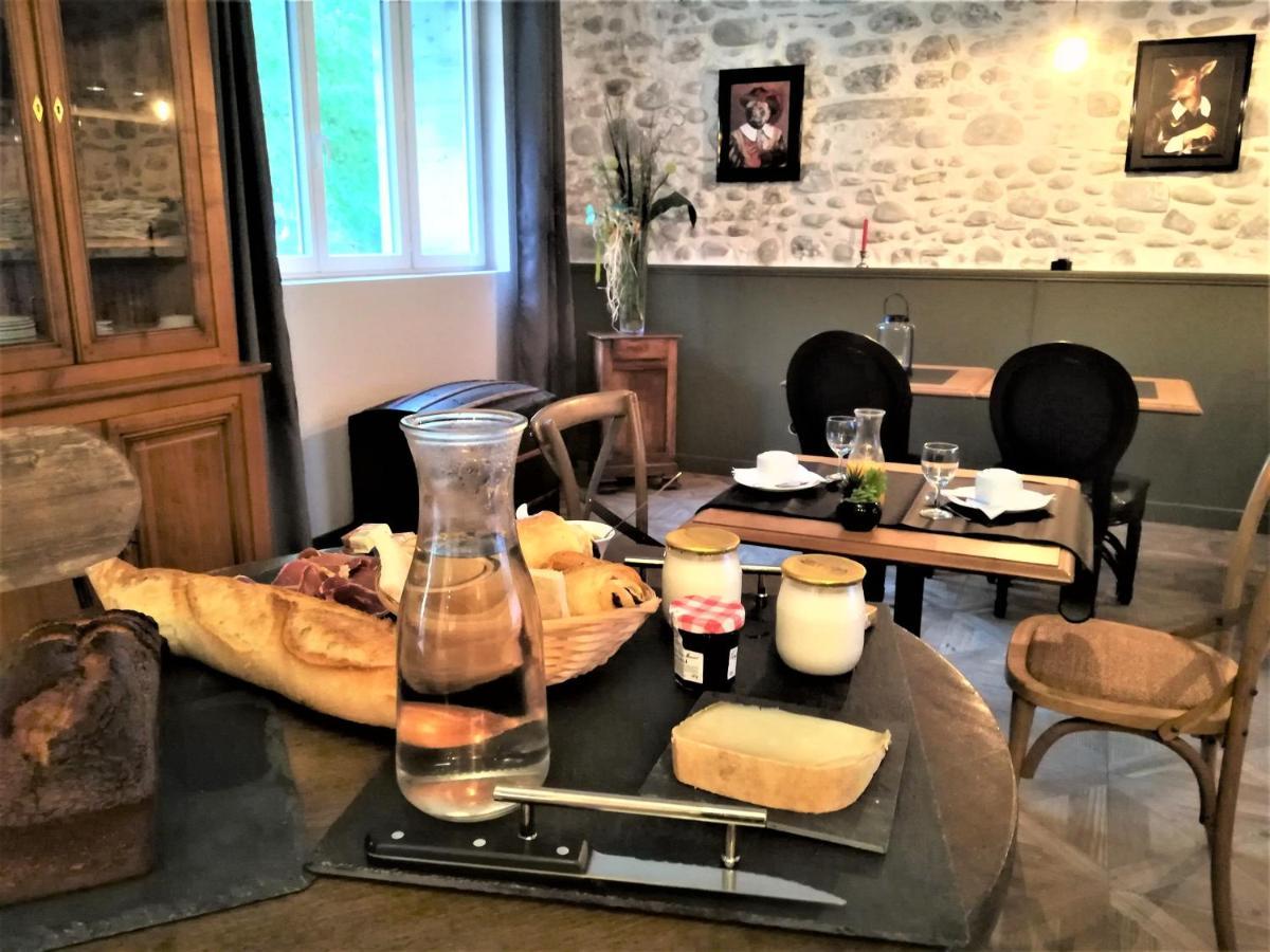 Les Terres D'Aramis: Maison D'Hotes A Aramits Luaran gambar